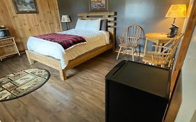 Spillover Motel And Inn